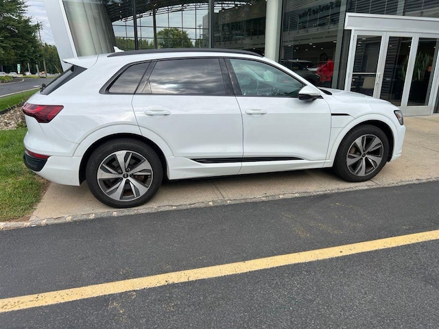 audi q8 e-tron 2024 WA14AAGE3RB029011 image audi q8 e-tron 2024 WA14AAGE3RB029011 image